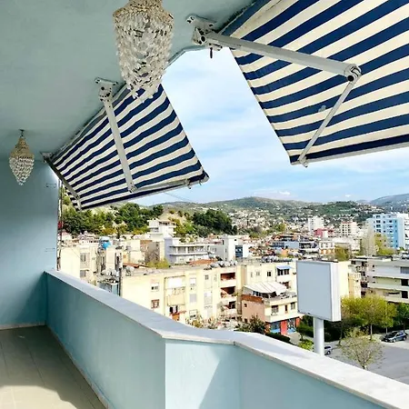 Vlore Apartament شقة *